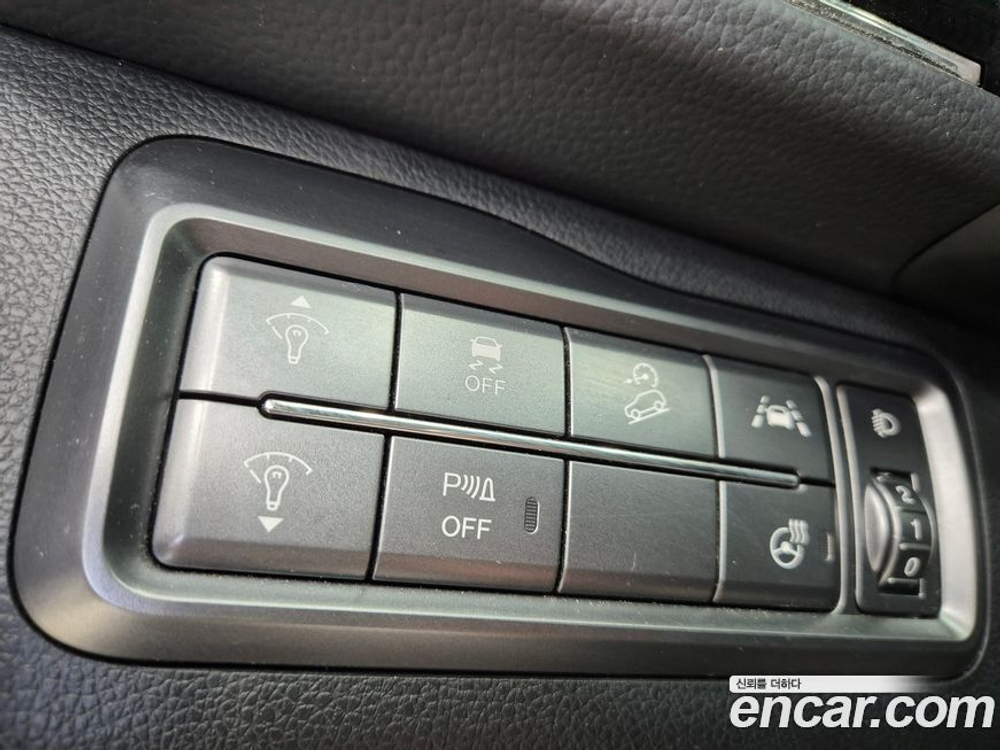 KG Mobility (Ssangyong) Tivoli Air 1.5 A3 2WD (09.2021)