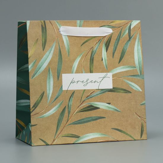 Пакет крафтовый квадратный «Present», 14 × 14 × 9 см