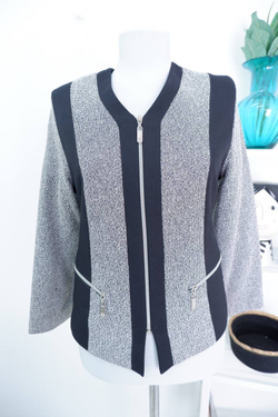 Жакет на молнии 44 размер