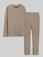 Костюм для девочки на осень