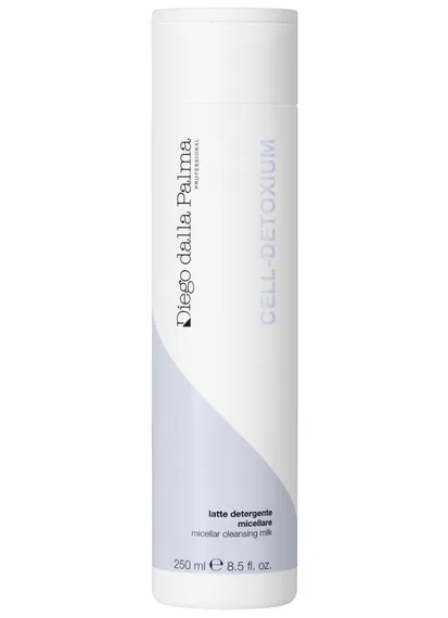 Очищающее молочко на основе мицеллярной воды