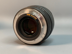 Canon EF 50mm f/1.4 USM