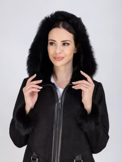 Дубленка зимняя с капюшоном натуральная