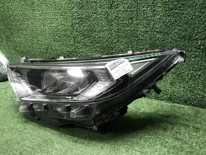 Фара левая Toyota RAV4 5 XA50 (18-нв) LED