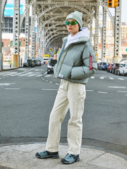 Пуховик женский ALPHA INDUSTRIES SIERRA SHORT PUFFER W