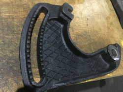 Кронштейн левый ДЗ95Б-34-120