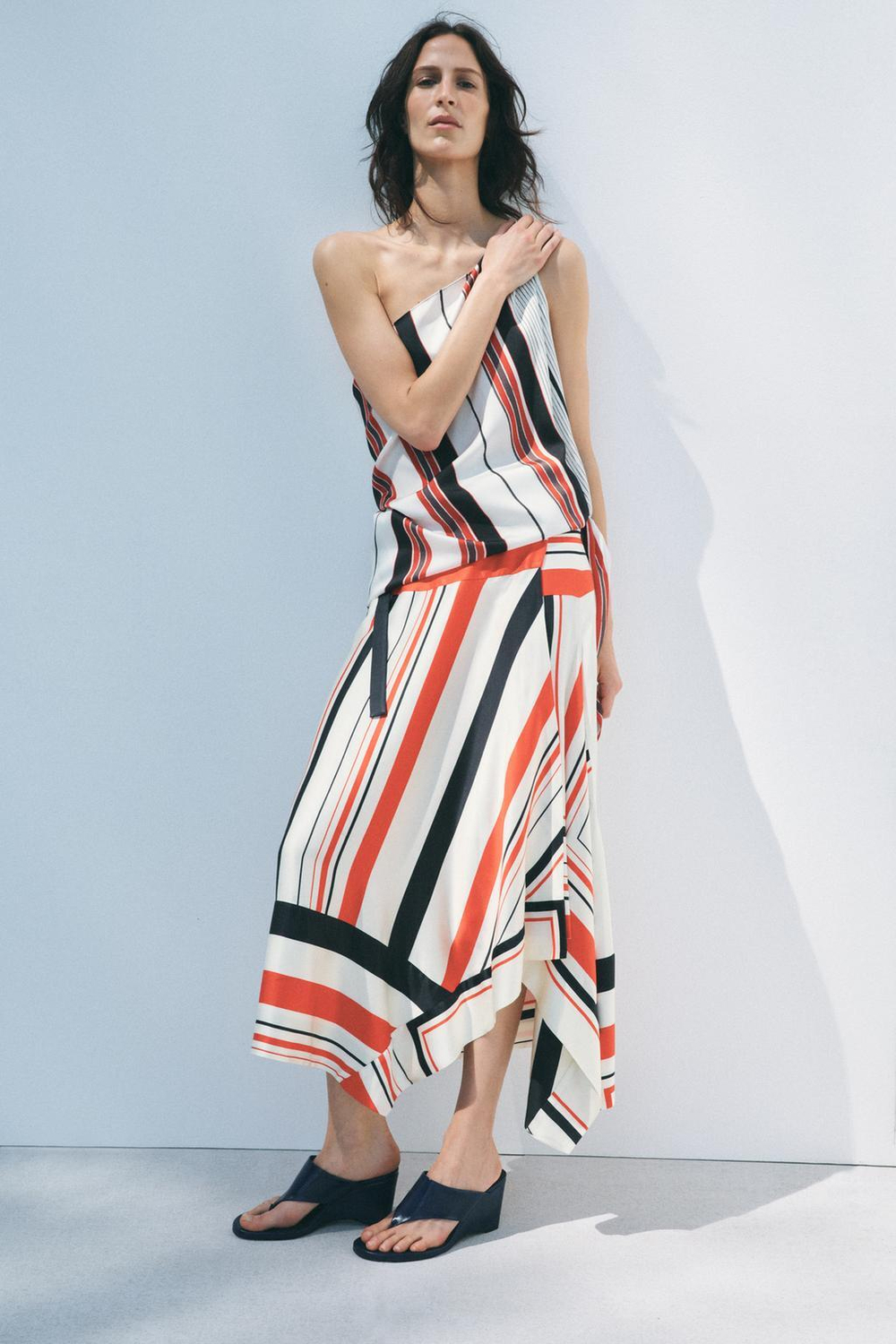 Топ асимметричного кроя в полоску — zw collection