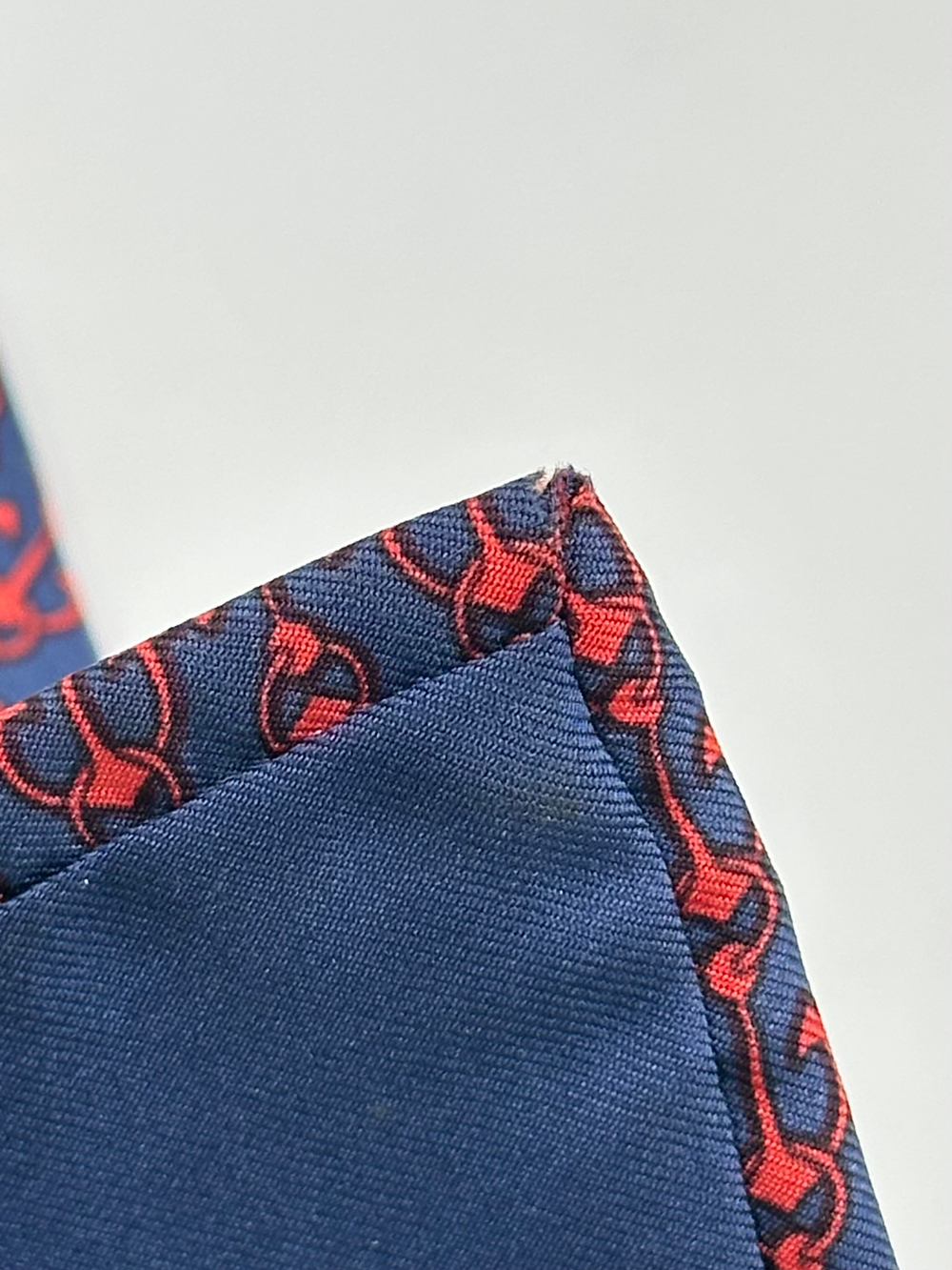 Галстук синий с якорями Hermes