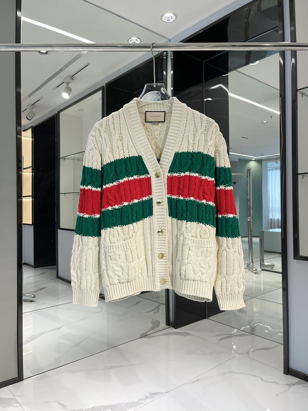 Gucci Sweatshirt