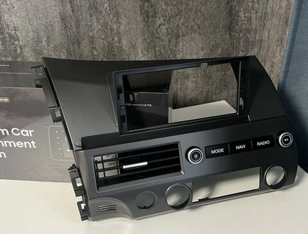 Магнитола Honda Civic 8 4d 2005-2012 (левый руль, рамка LUX) - FarCar монитор 12.3" 2K QLED на Android 14, TS10, CarPlay, 4G SIM-слот