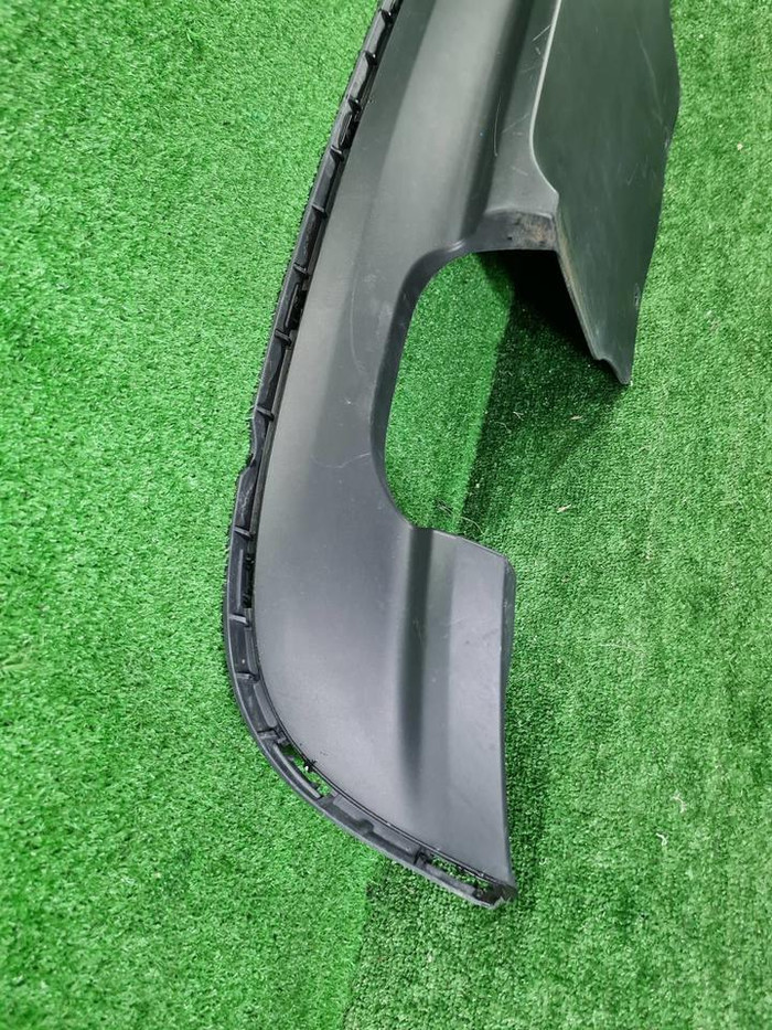 Юбка заднего бампера Jaguar XE (2015-2019)