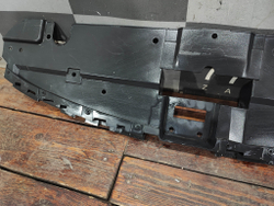 Кожух замка капота Omoda C5 22-нв Б/У Оригинал 602002720AAAWB