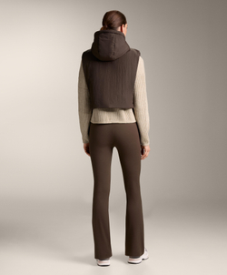 Oysho Утепленный жилет с капюшоном, коричневый