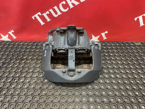 Суппорт тормозной правый 2020г