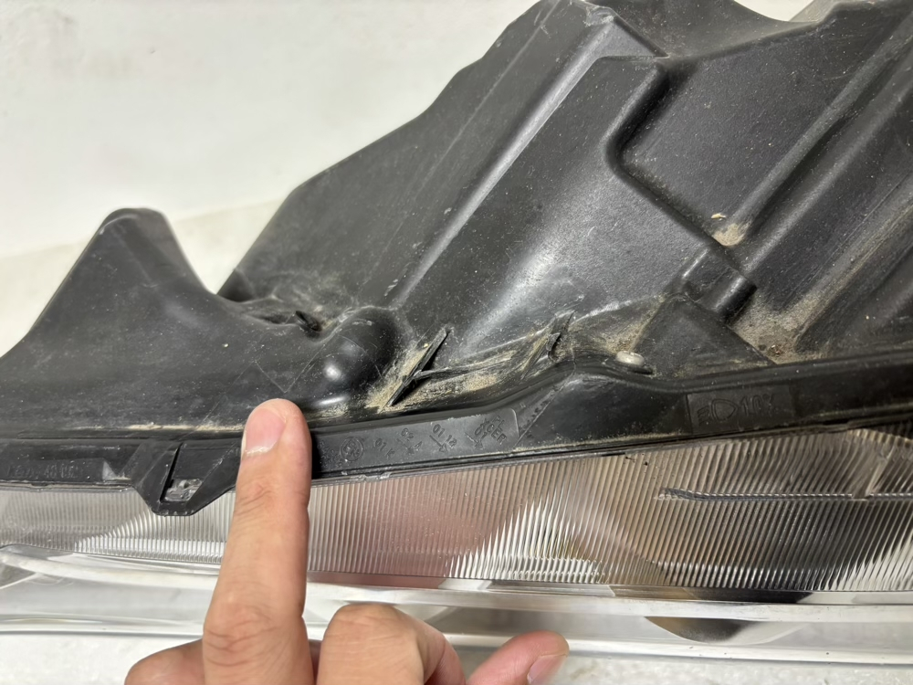 фара левая Toyota Harrier ZSU65 AVU60 48-192