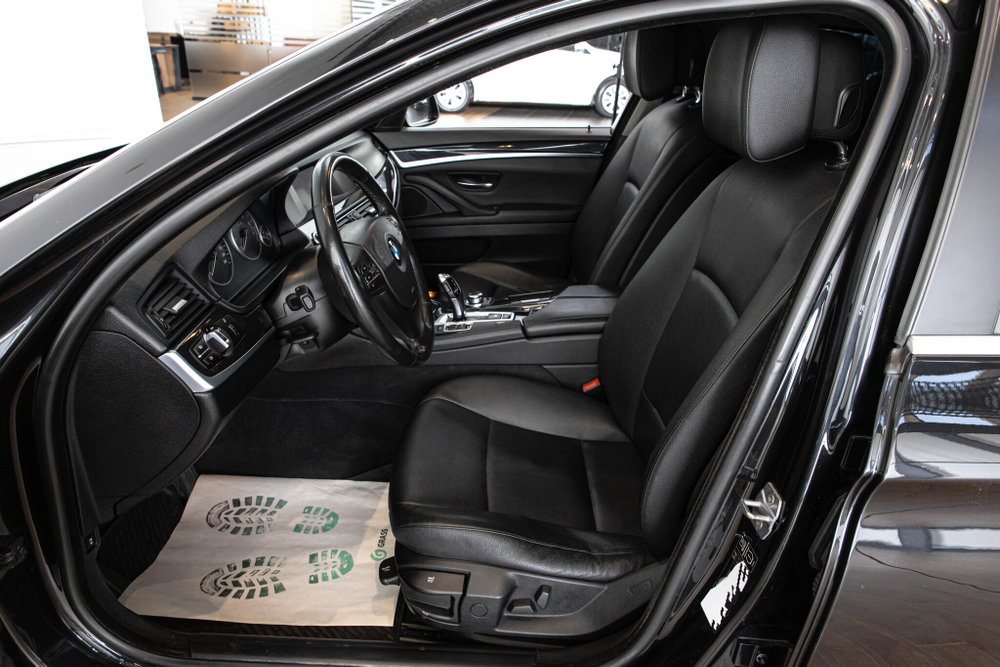 BMW 5-Series, 2016 год