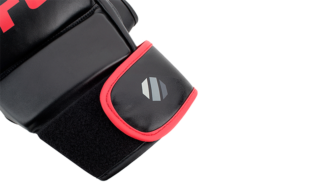 UFC Перчатки MMA тренировочные 6 унций чёрные L/XL