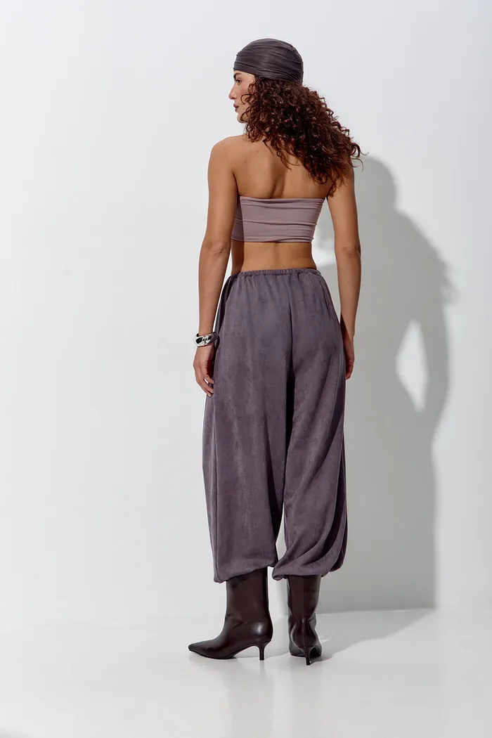 Алладины под замшу серого цвета