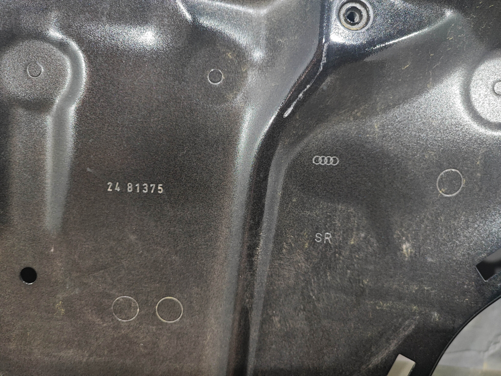 Дверь задняя правая Audi A8 (D5) Long 17-нв Б/У Оригинал 4N4833052A