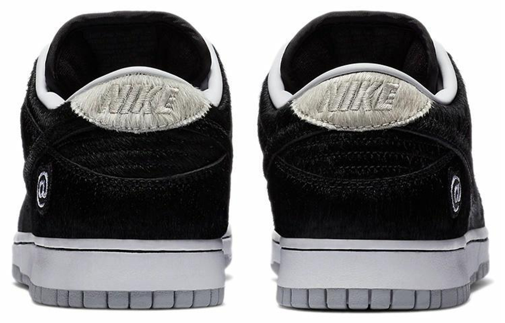 Кроссовки Medicom Toy X Nike Dunk Sb Og Qsberbrick