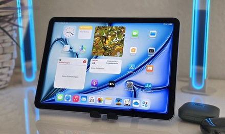 Apple iPad Air 11 7th-Gen 5G (2025)