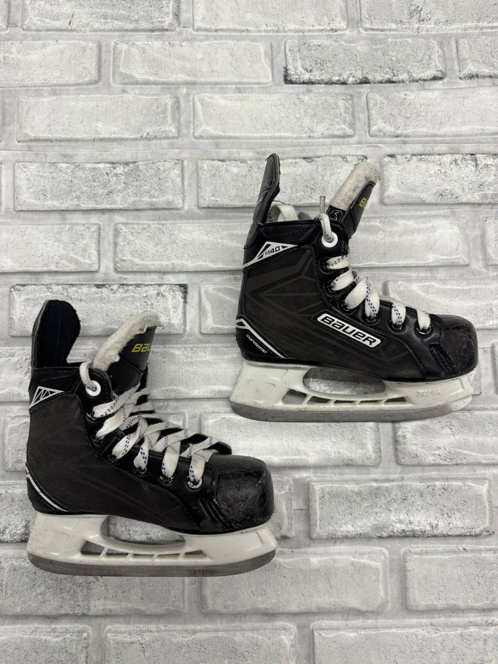 Bauer supreme s140 YTH 11R (EUR 29.5)