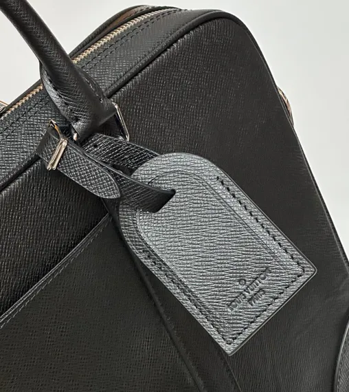 Портфель Louis Vuitton Voyage PM кожа Taiga