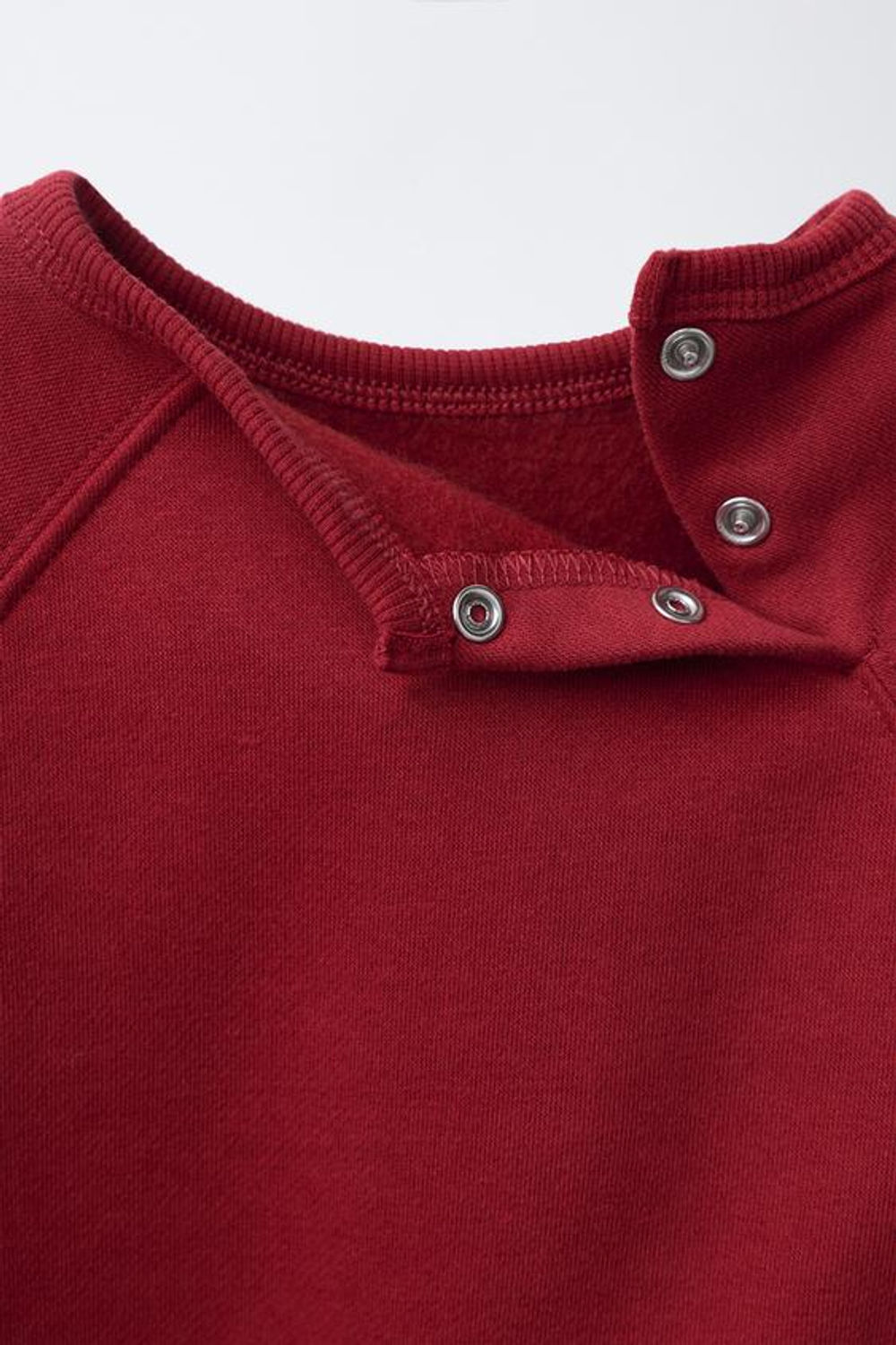 ZARA КОМПЛЕКТ ТОЛСТОВКА С МАХРОВОЙ НАШИВКОЙ И БРЮКИ-ДЖОГГЕРЫ, ТЕМНО-РОЗОВЫЙ