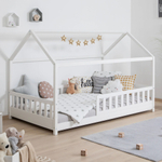 Одноярусная кровать Домик 90x200 см из массива сосны белая