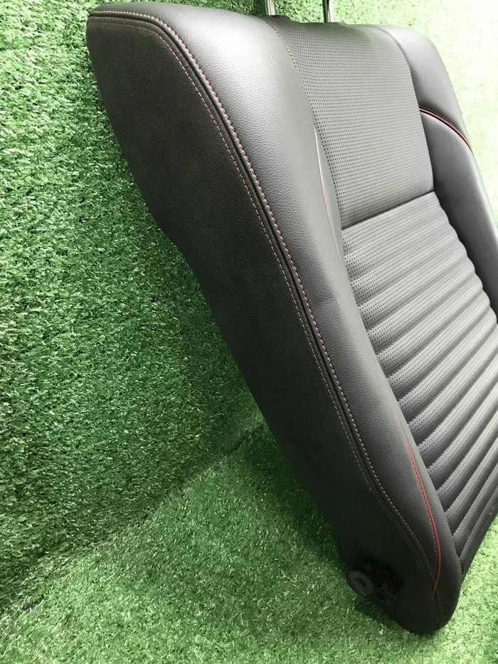 Сиденье Комплект сидений LR Discovery Sport 19-нв