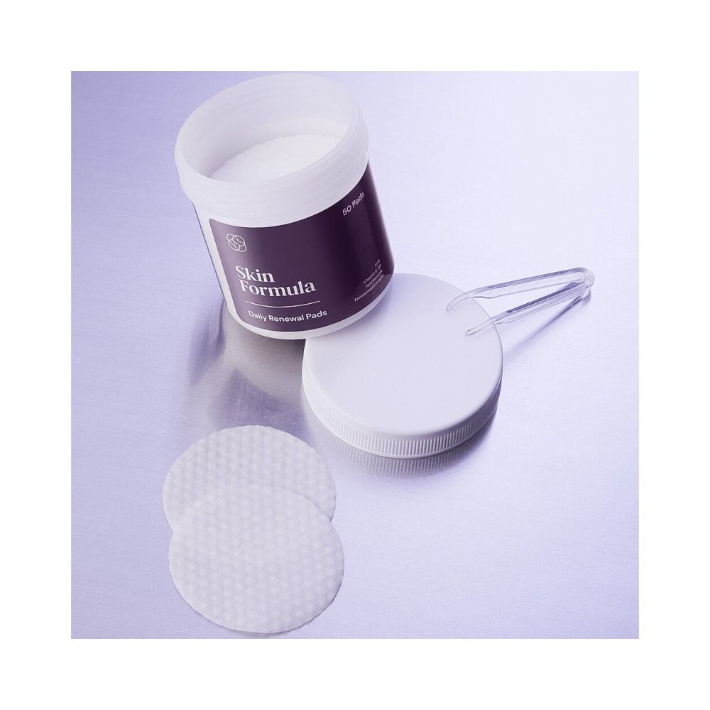Skin Formula Daily Renewal Pads Мультивитаминные обновляющие салфетки с регенерирующим действием, 50 шт