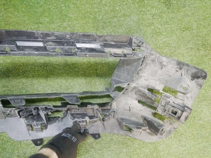 Кронштейн переднего бампера левый Porsche 911 8 992 (2018-н.в.)