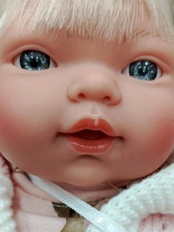 УЦЕНКАКукла Llorens мягконабивная 33см Roberta (33142)