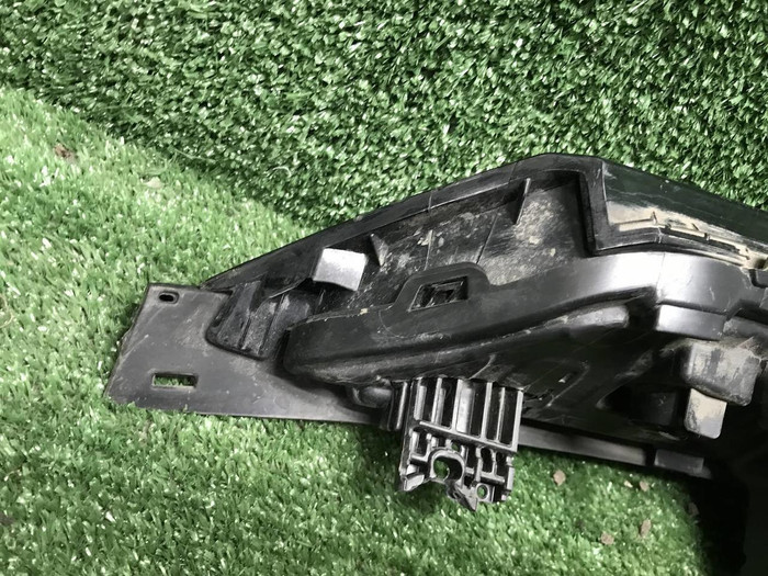 ДХО центральный Geely Atlas 2 (2023-н.в.) LED