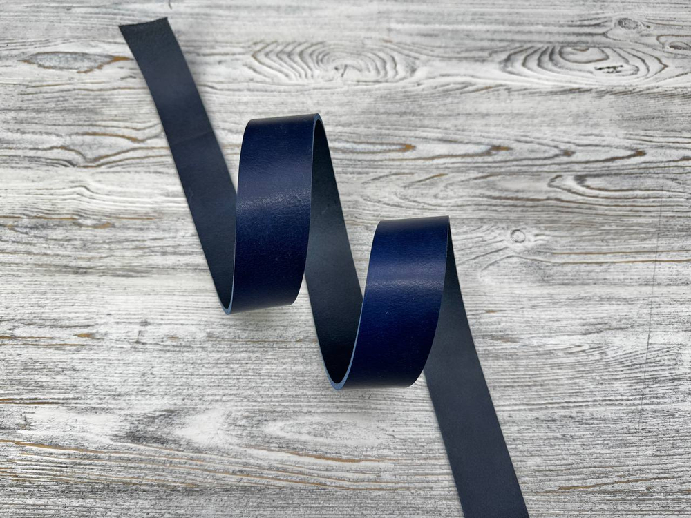 Ременная заготовка Миссури МС17 цв. Синий, толщ. 3,3-3,5 мм