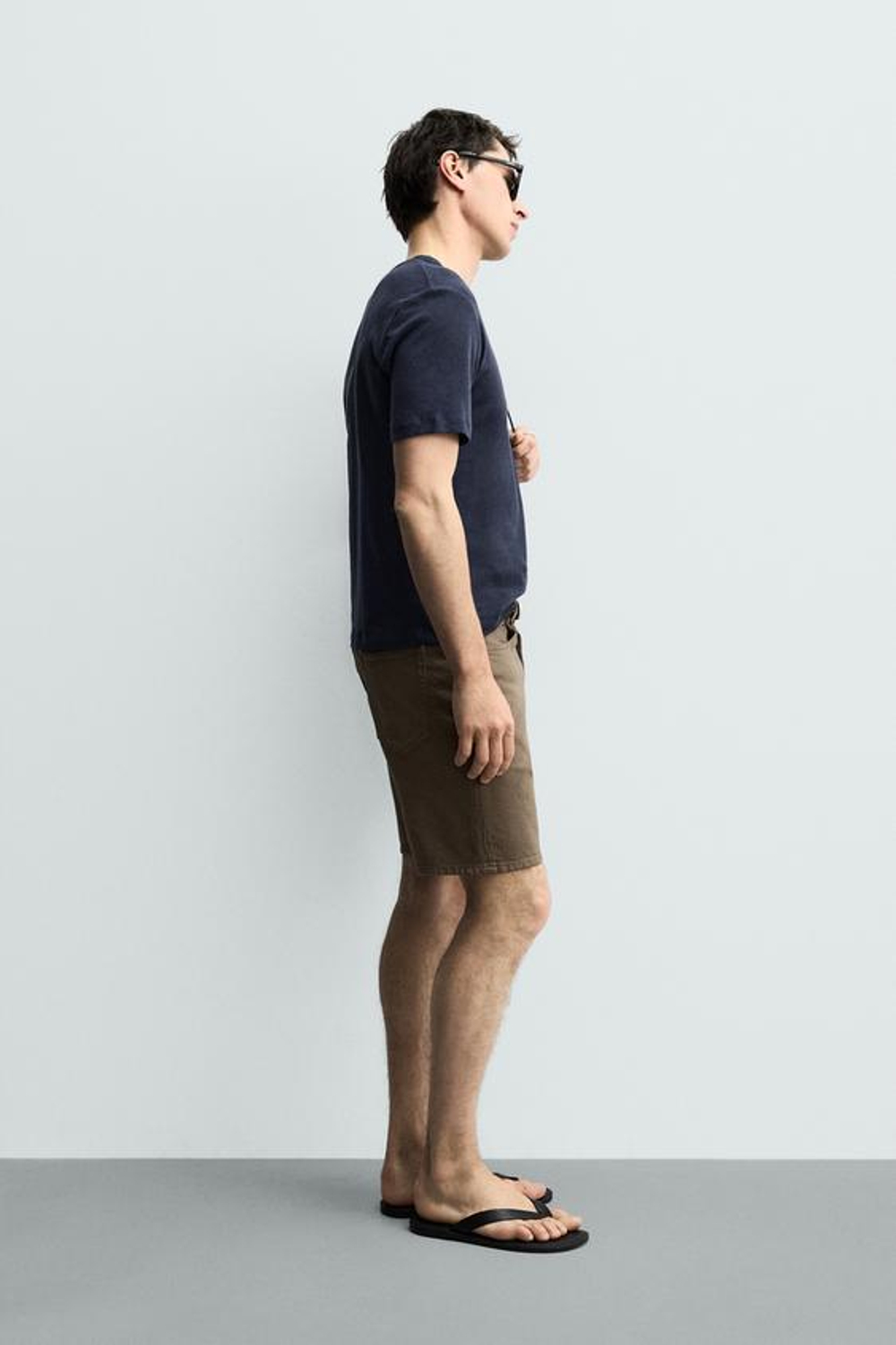 ZARA ДЖИНСОВЫЕ ШОРТЫ REGULAR FIT, КОРИЧНЕВЫЙ