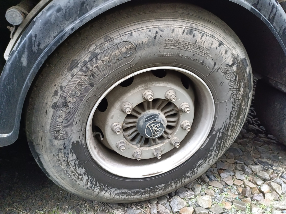 КРОПКУЗОВ 85057* Полуприцеп бортовой 85057B