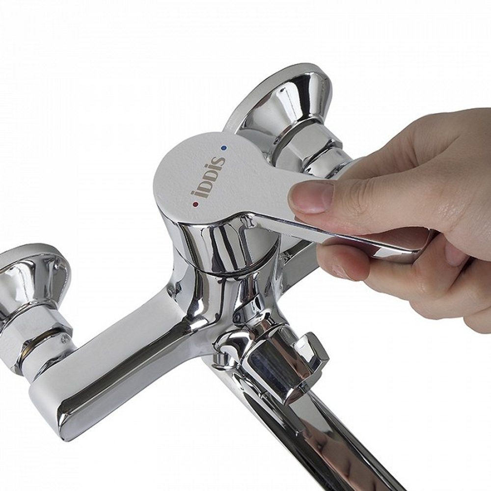 IDDIS Sena Смеситель для ванны с длинным изливом SENSBL2i10WA