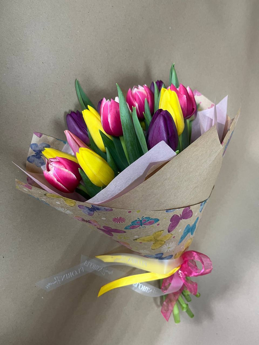 Букет из тюльпанов