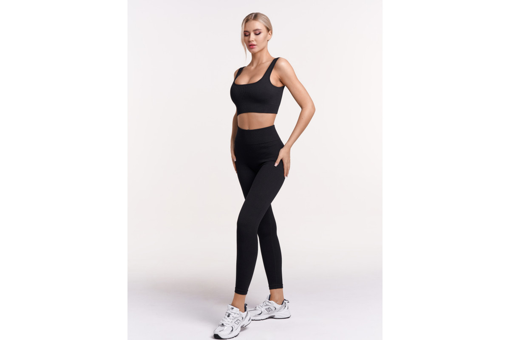 Топ Urbanfit в рубчик, размер M, черный