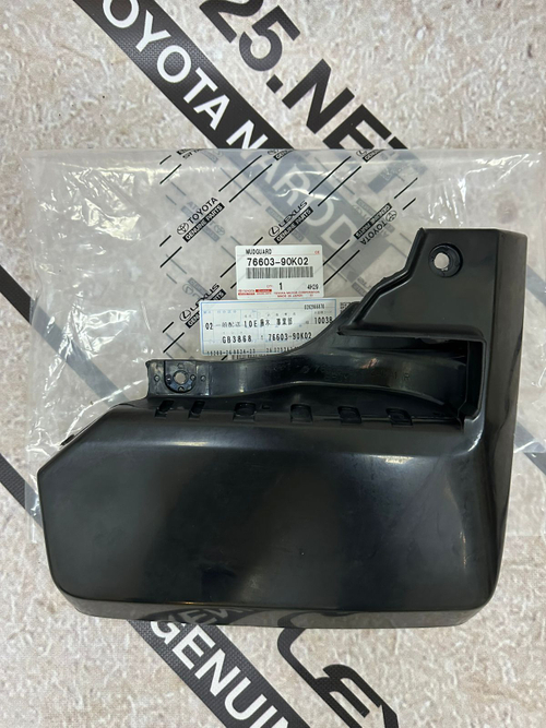Брызговик TOYOTA 7660390K02