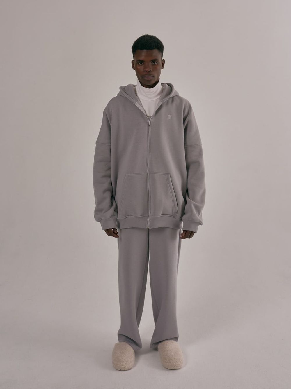 Купить Брюки One Two Sleet широкие утепленные бежевые Брюки One Two Sleet широкие утепленные бежевые