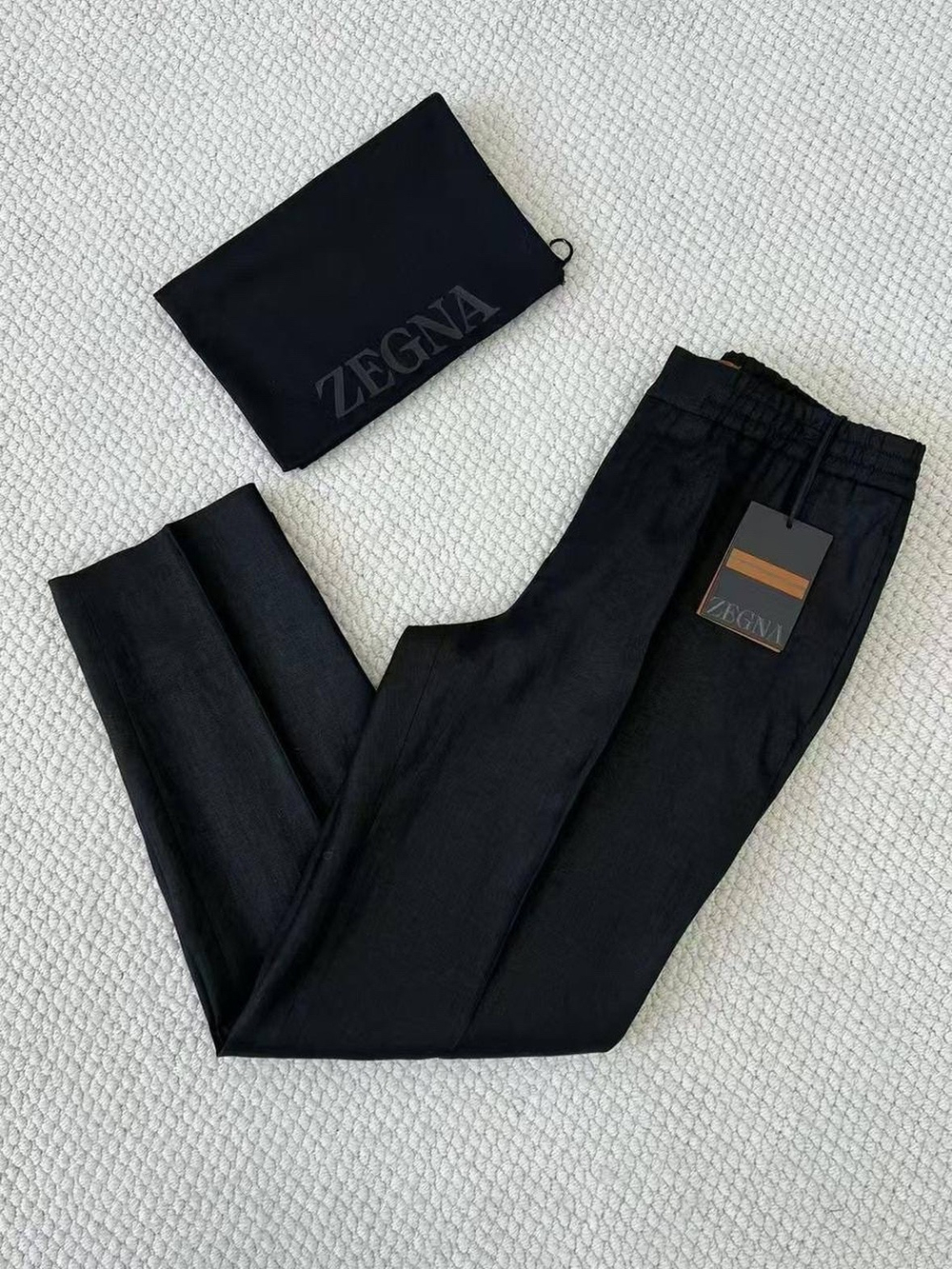 Льняной костюм Ermenegildo Zegna