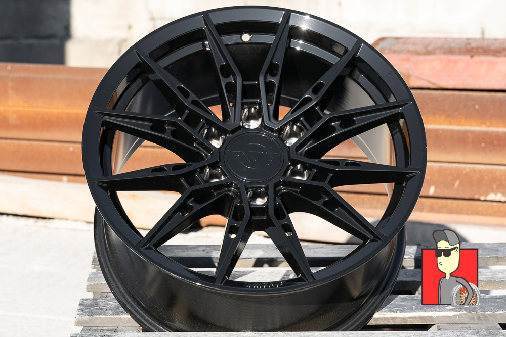 Комплект дисков Showy HF 18x8.5 et20 6x139.7
