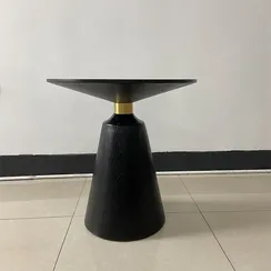 Журнальный столик Nicole, Ø60х60 см, черный с золотом