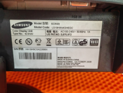 Монитор Samsung SyncMaster 923NW