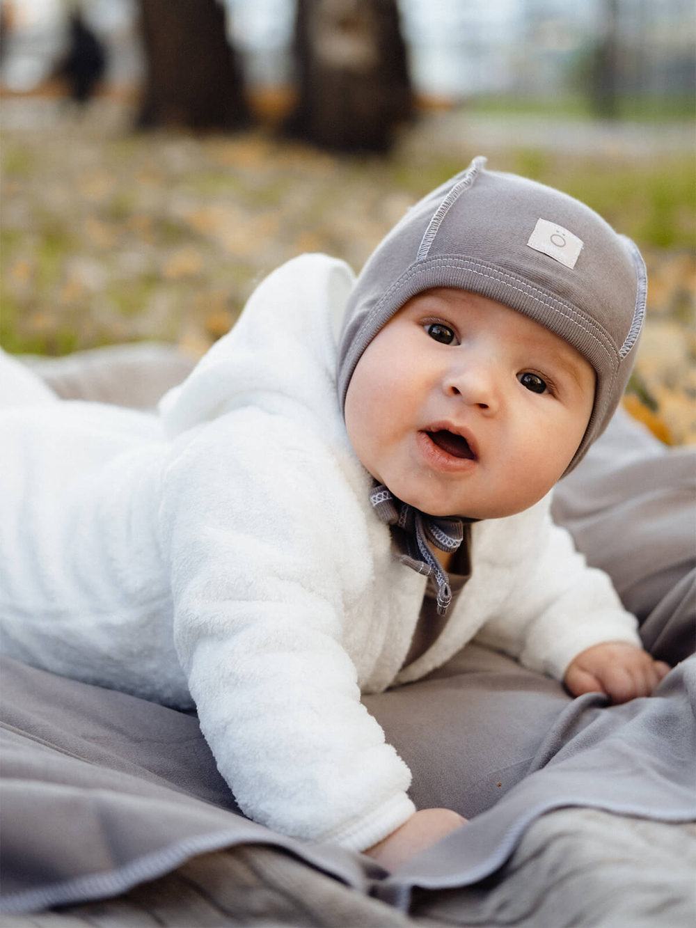 Утеплённый комбинезон Mjölk White, с капюшоном