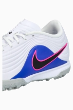 Сороконожки Nike Tiempo Maestro Academy TF - белый