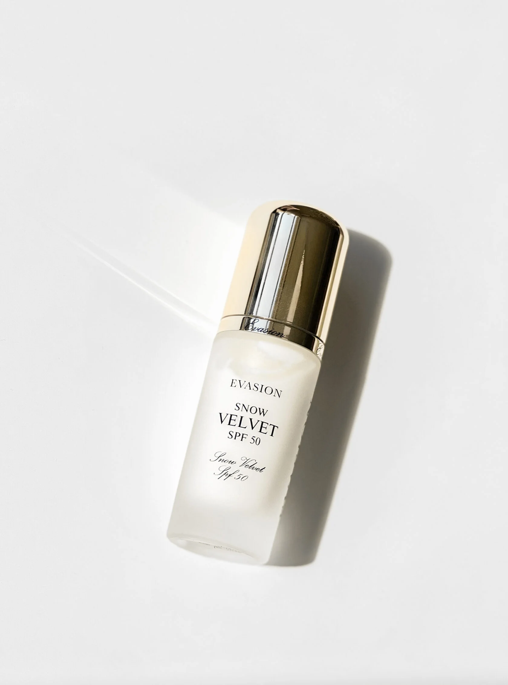 Солнцезащитный крем SNOW VELVET SPF 50