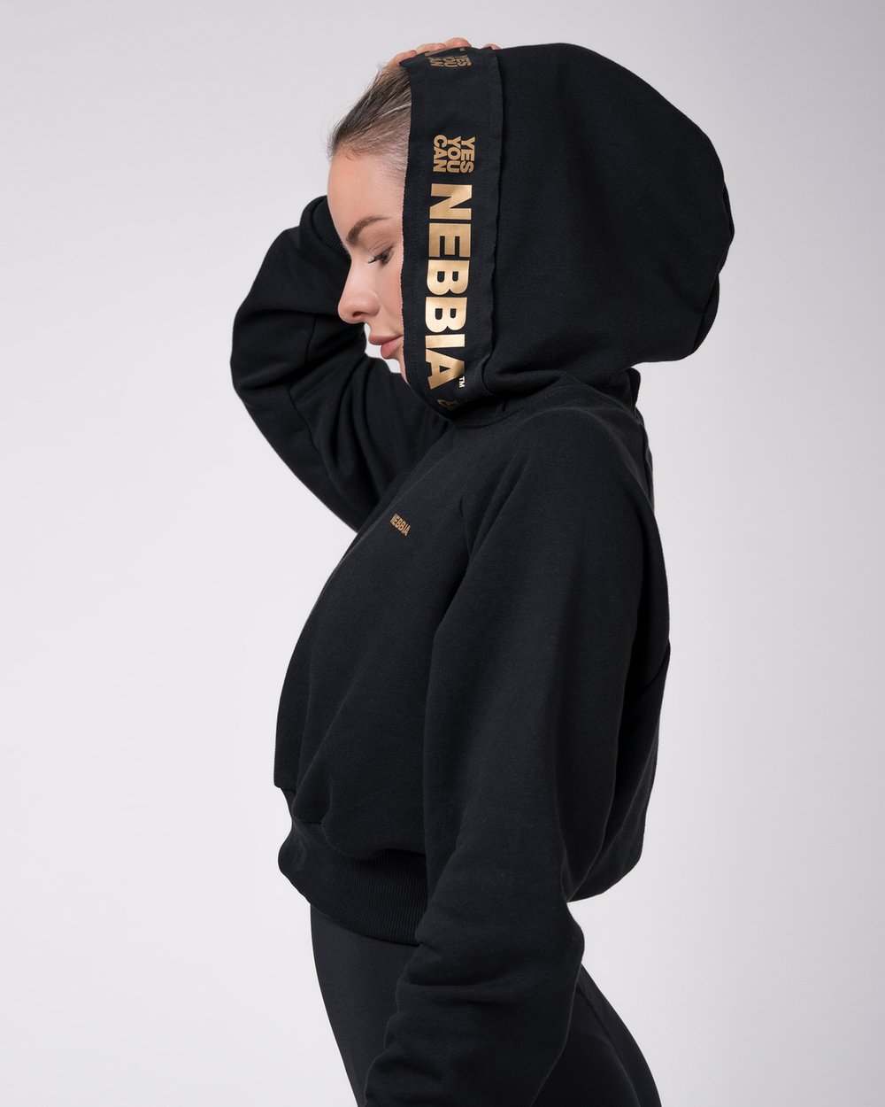 Укороченная толстовка Nebbia 824 Golden Cropped Hoodie